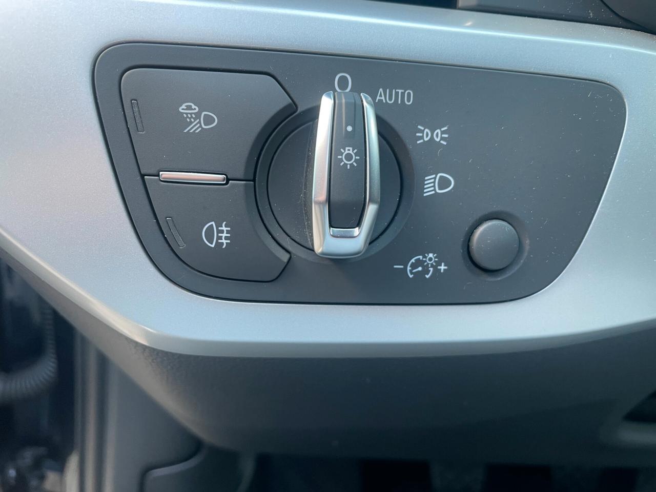 Audi A4 Avant 2.0 TDI 190 CV ultra S tronic Business