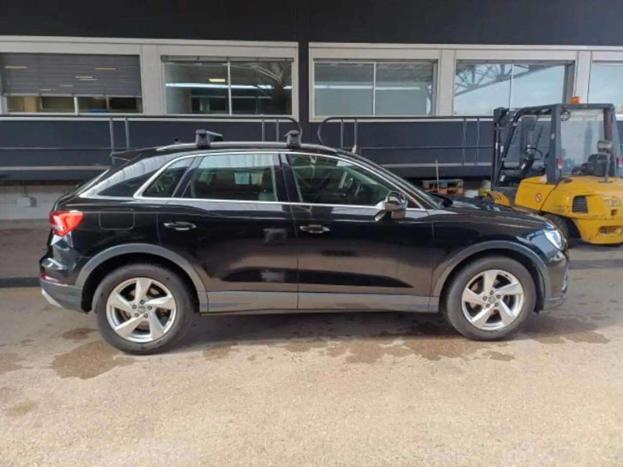Audi Q3 35 TDI S tronic Business Advanced
