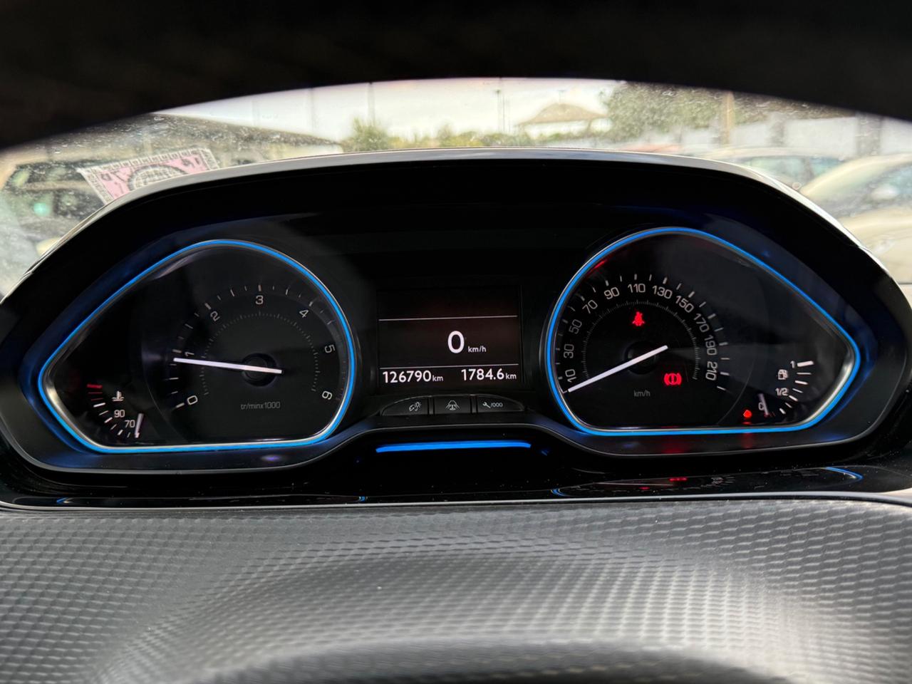 Peugeot 2008 1.6 e-HDi 92 CV Stop&Start