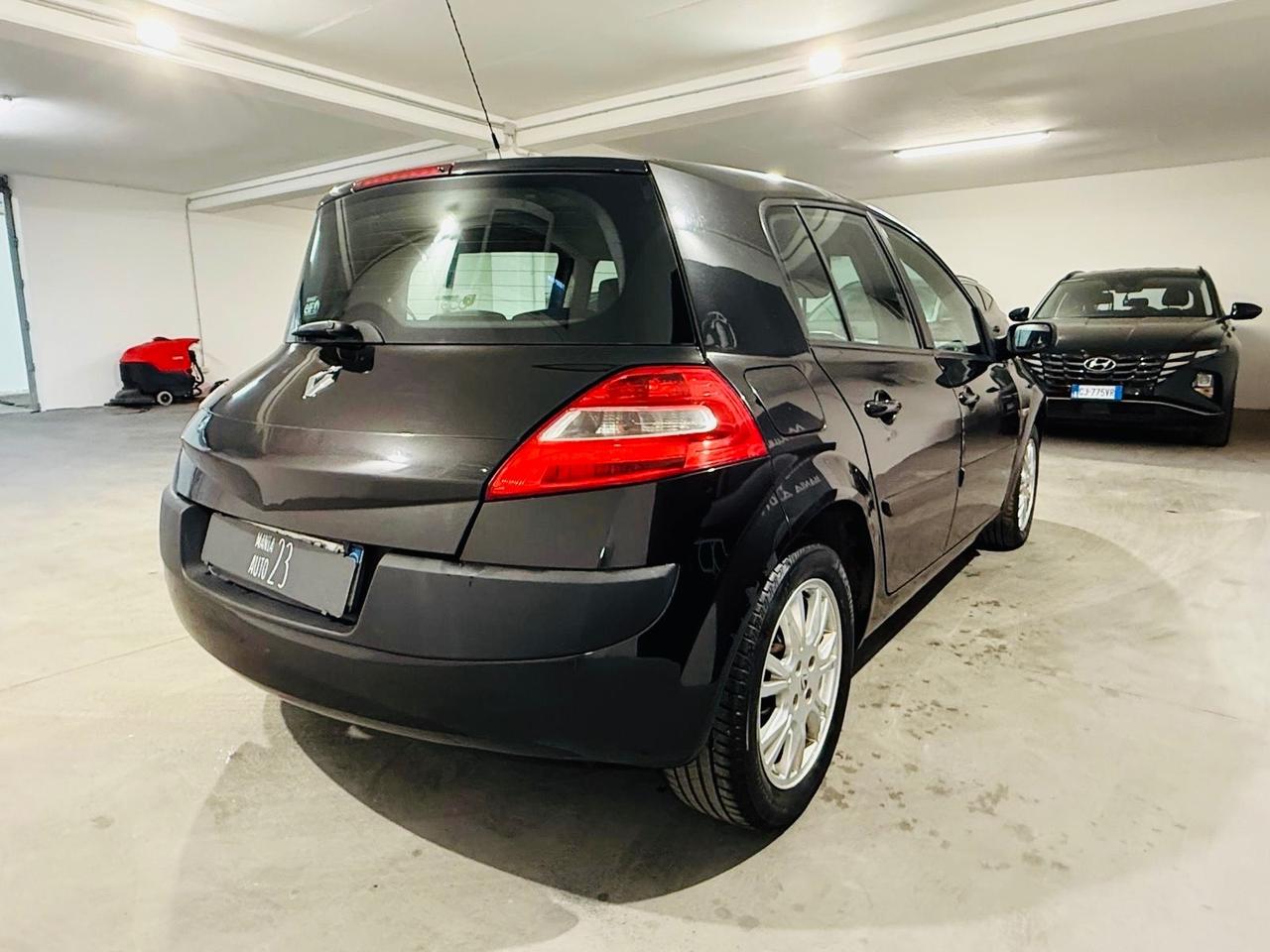 RENAULT MEGANE 1.5 DCI 110 CV*NEOPATENTATI*