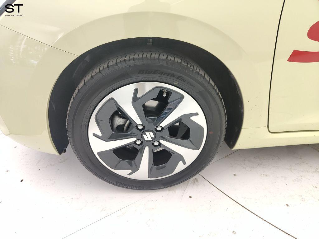 SUZUKI SWIFT HYBRID 1.2 TOP