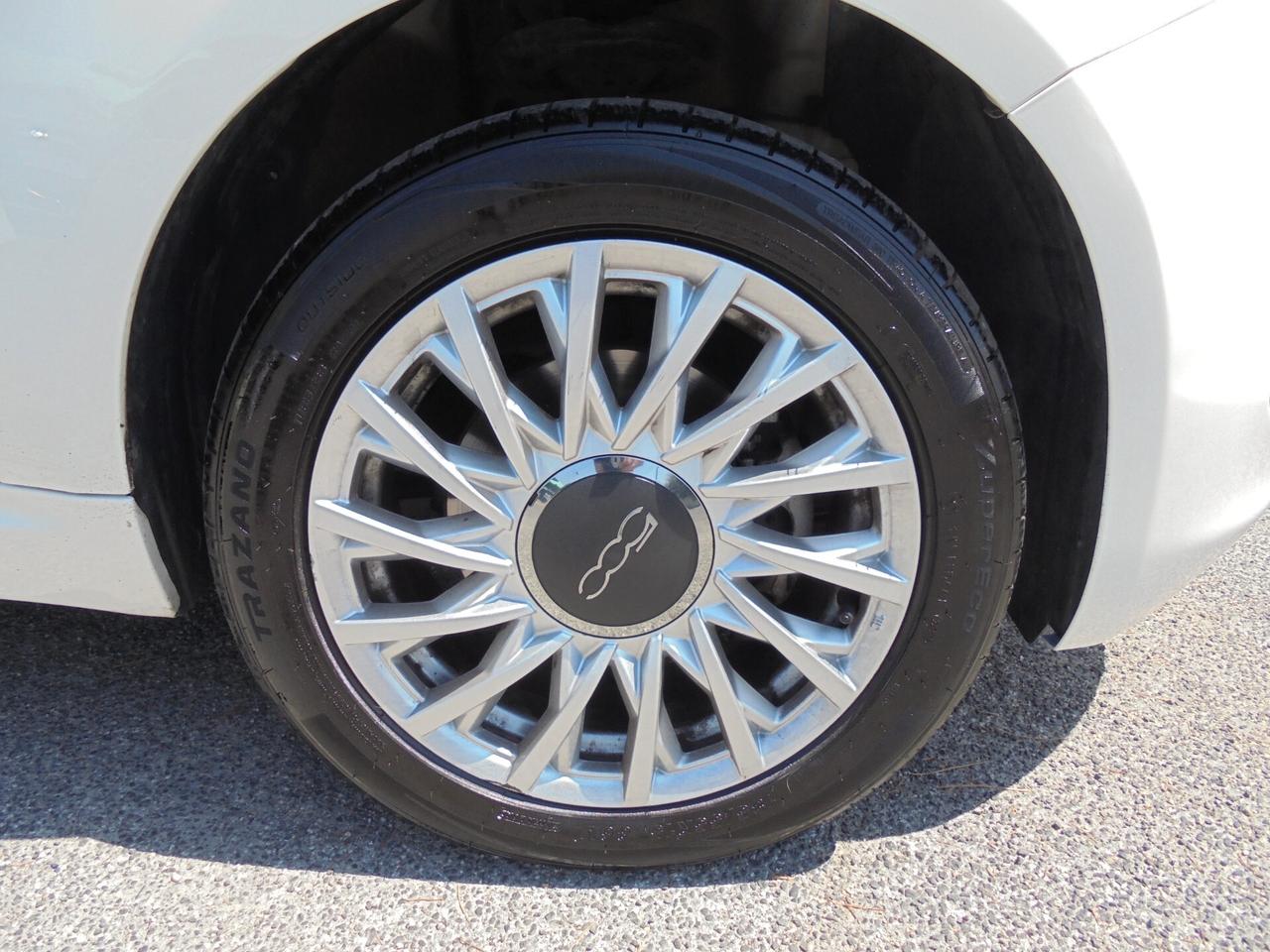 Fiat 500 C 1.0 Hybrid Dolcevita