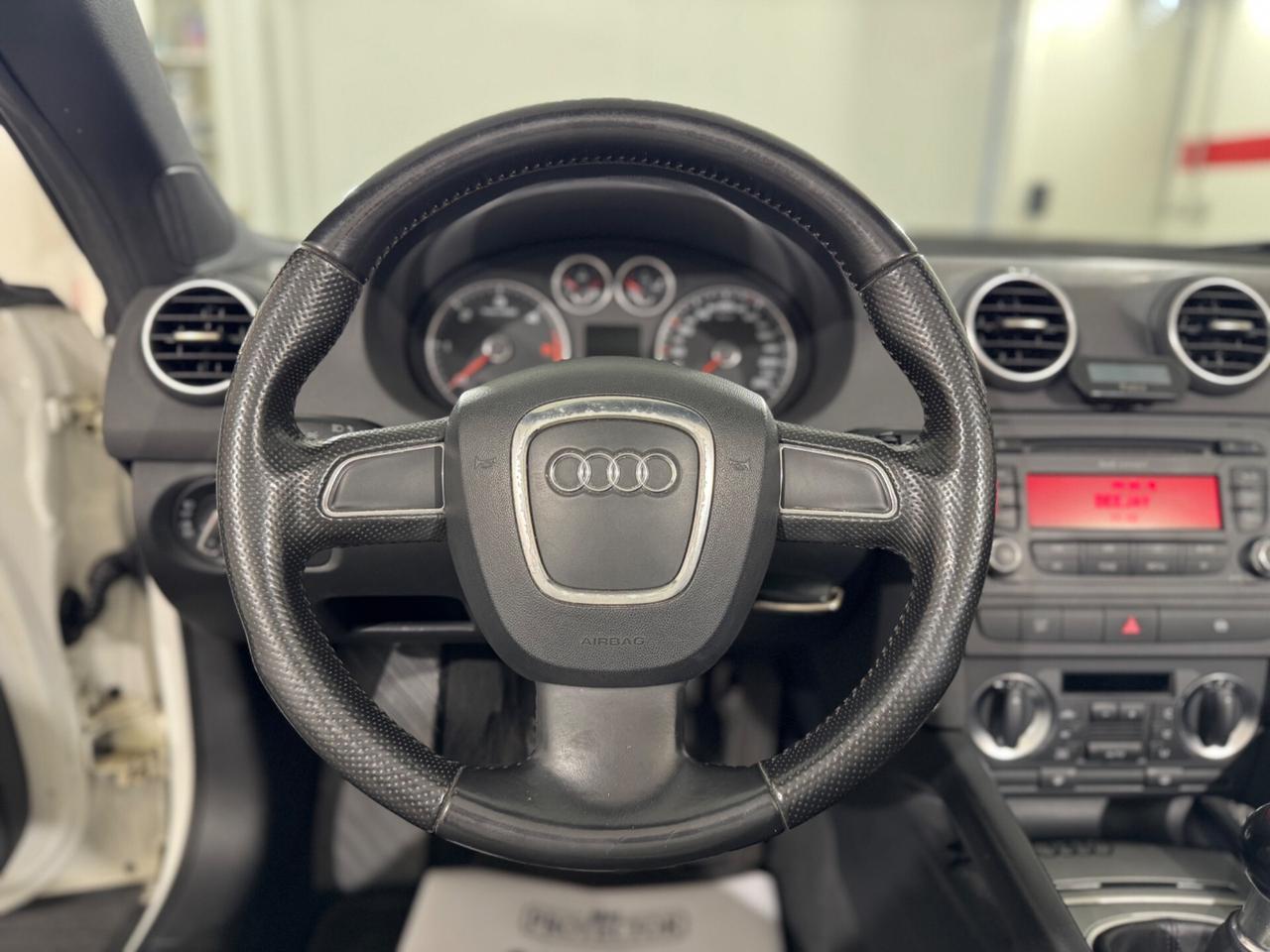Audi A3 Cabrio 1.9 TDI S-LINE NEOPATENTATI