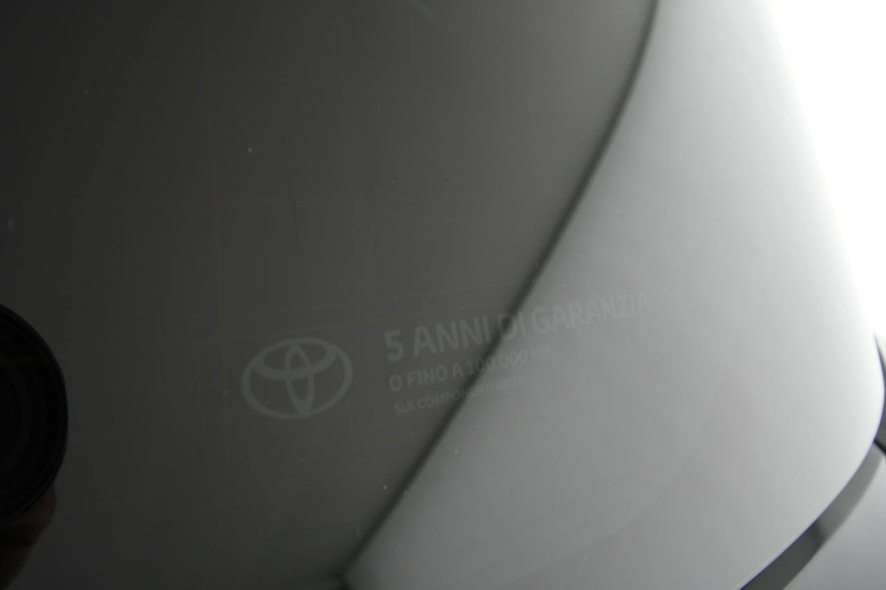TOYOTA Yaris 1.5h Style CAMERA+ACC+APP CONNECT+NEOPATENTATI