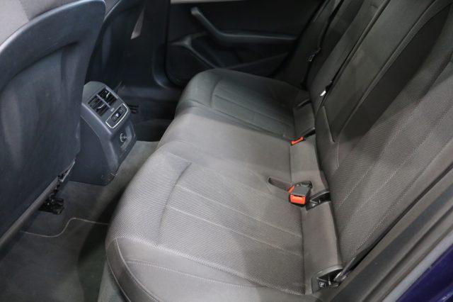 AUDI A4 40 TDI quattro S tronic Business Advanced