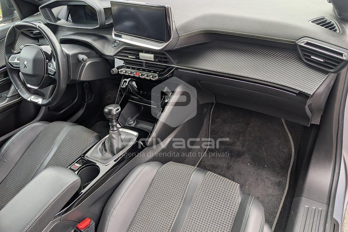 PEUGEOT 2008 BlueHDi 100 S&S GT Line