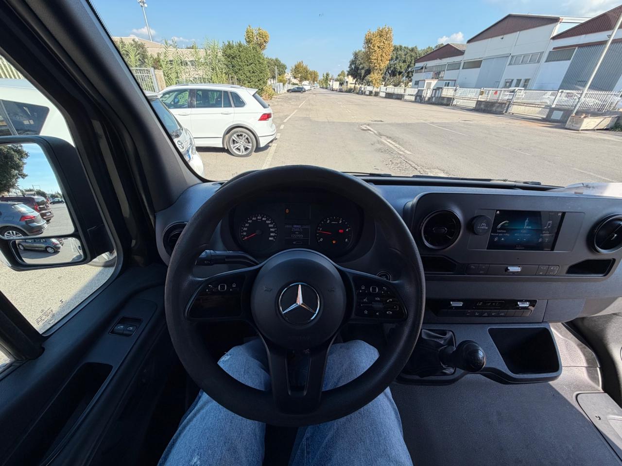 Mercedes Benz