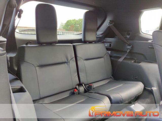 MITSUBISHI Outlander 2.0 4WD Black Edition 7 posti