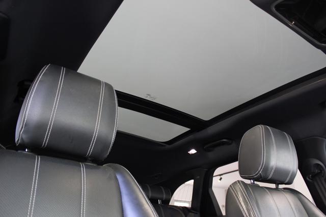 LAND ROVER Range Rover Velar 2.0D I4 240 CV R-Dynamic HSE