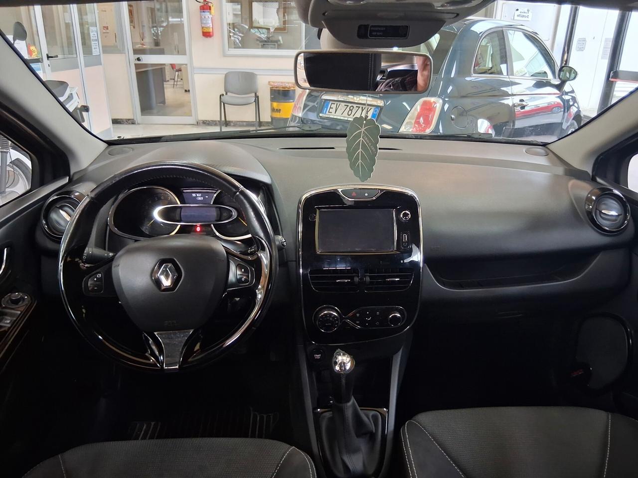 Renault Clio Sporter 1.2 75CV Live