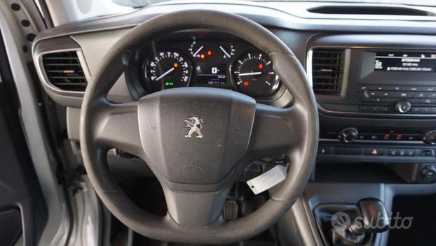 PEUGEOT Traveller BlueHDi 150 S&S Standard Busin