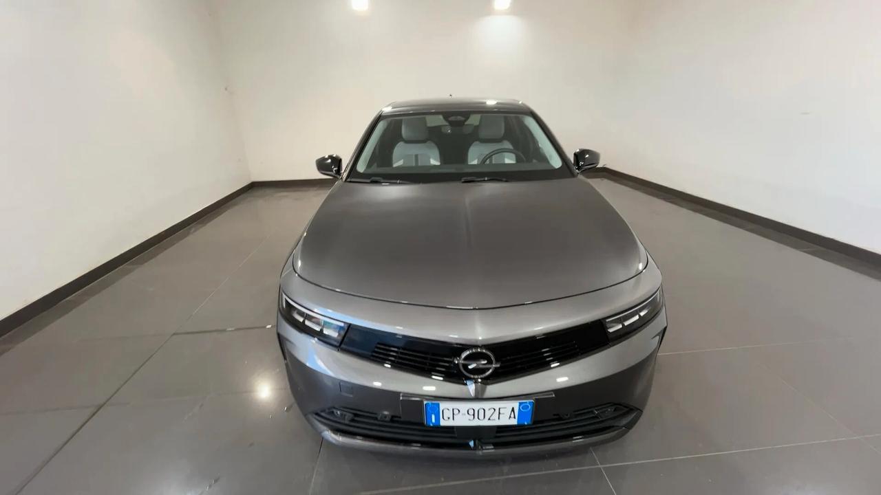 Opel Astra 1.2 Turbo 130 CV Business Elegance