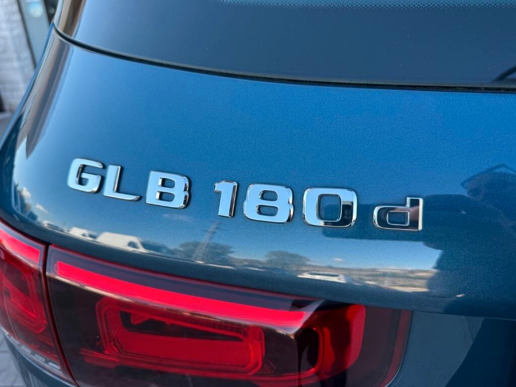 Mercedes-benz Classe GLB 180 d Automatic Business