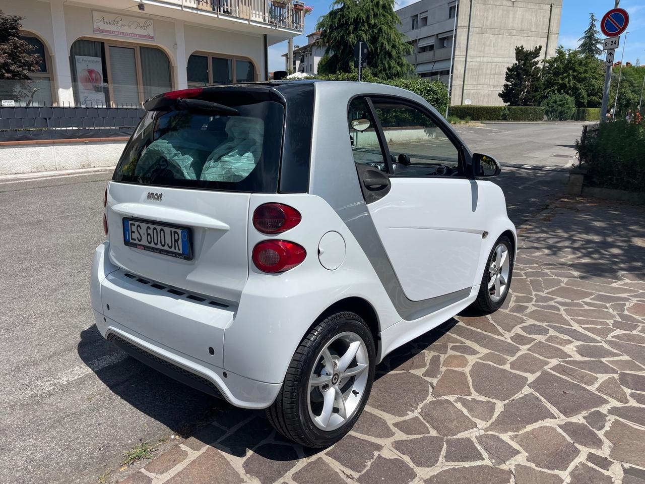 Smart ForTwo 1000 52 kW coupé passion