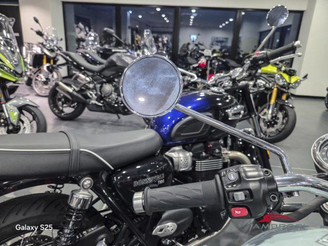 TRIUMPH Bonneville T100 (MY21)