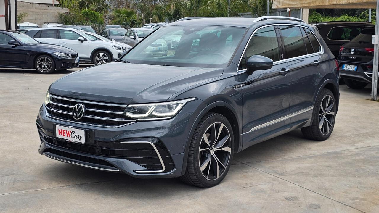 Volkswagen Tiguan 2.0 TDI 150 CV SCR DSG 4MOTION R-Line