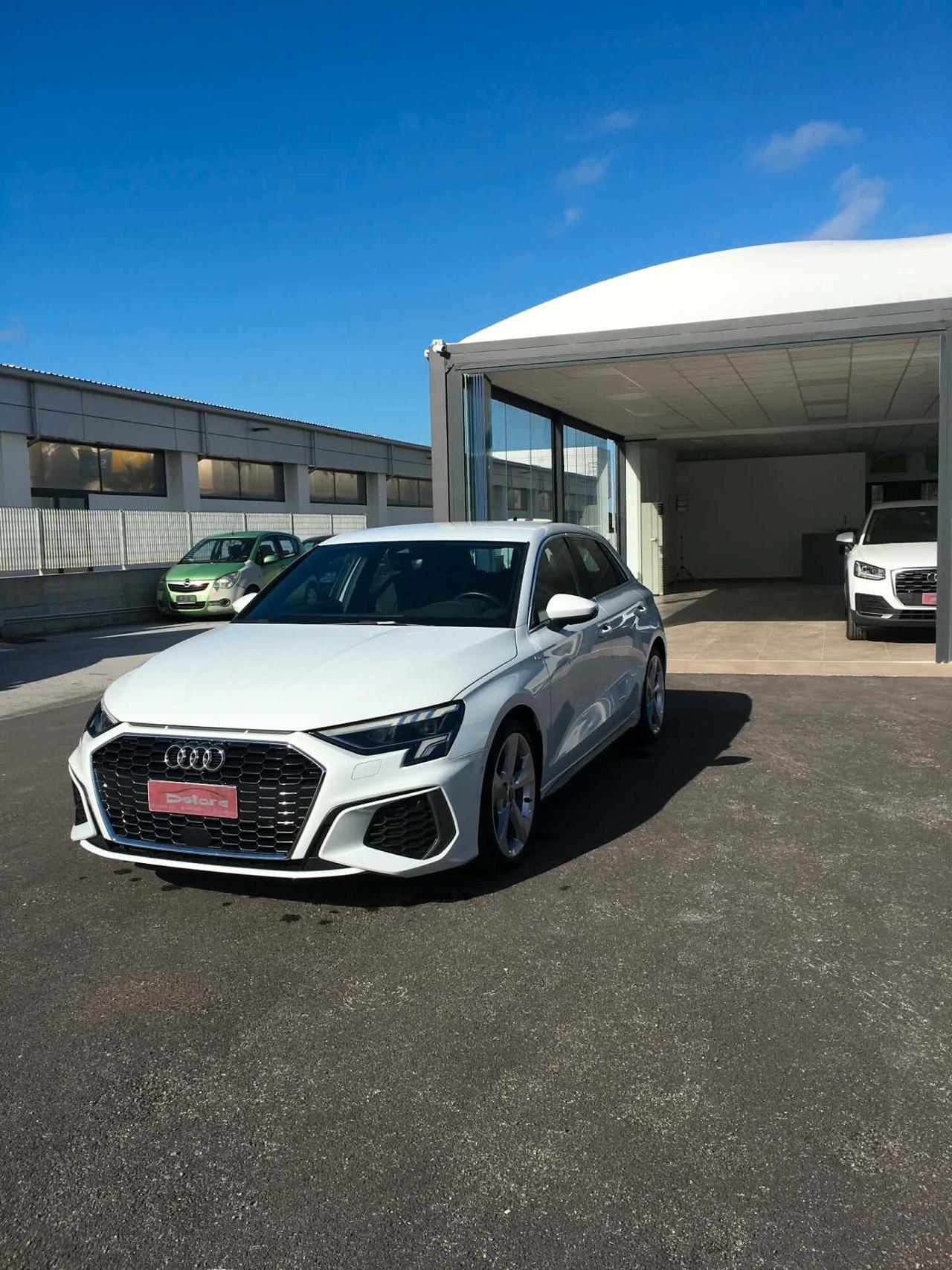 Audi A3 Sedan 35 TDI S tronic line edition