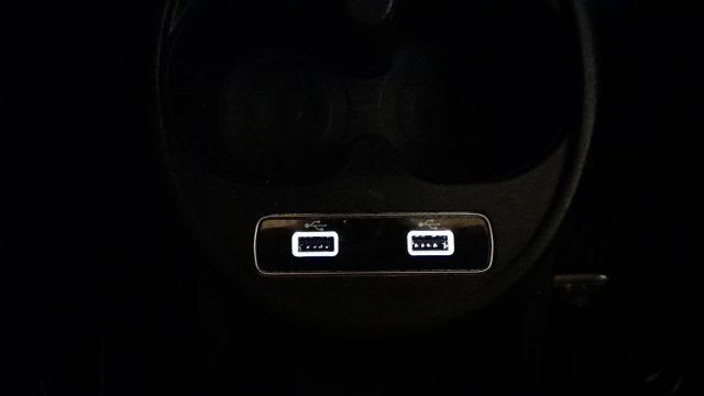 FIAT 500 1.0 CLUB HYBRID