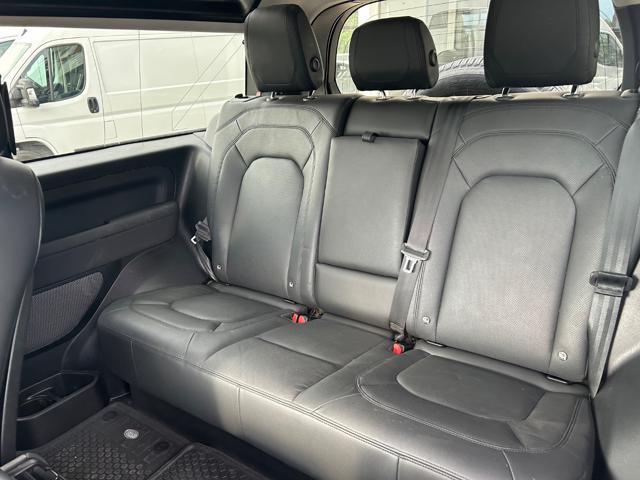 LAND ROVER Defender 90 3.0D I6 200 CV AWD SE AUTOCARRO 5 POSTI +IVA