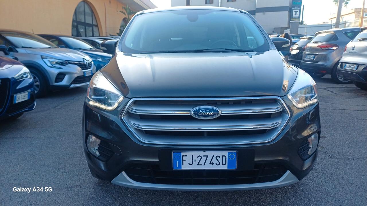 Ford Kuga 1.5 TDCI 120 CV S&S 2WD Titanium