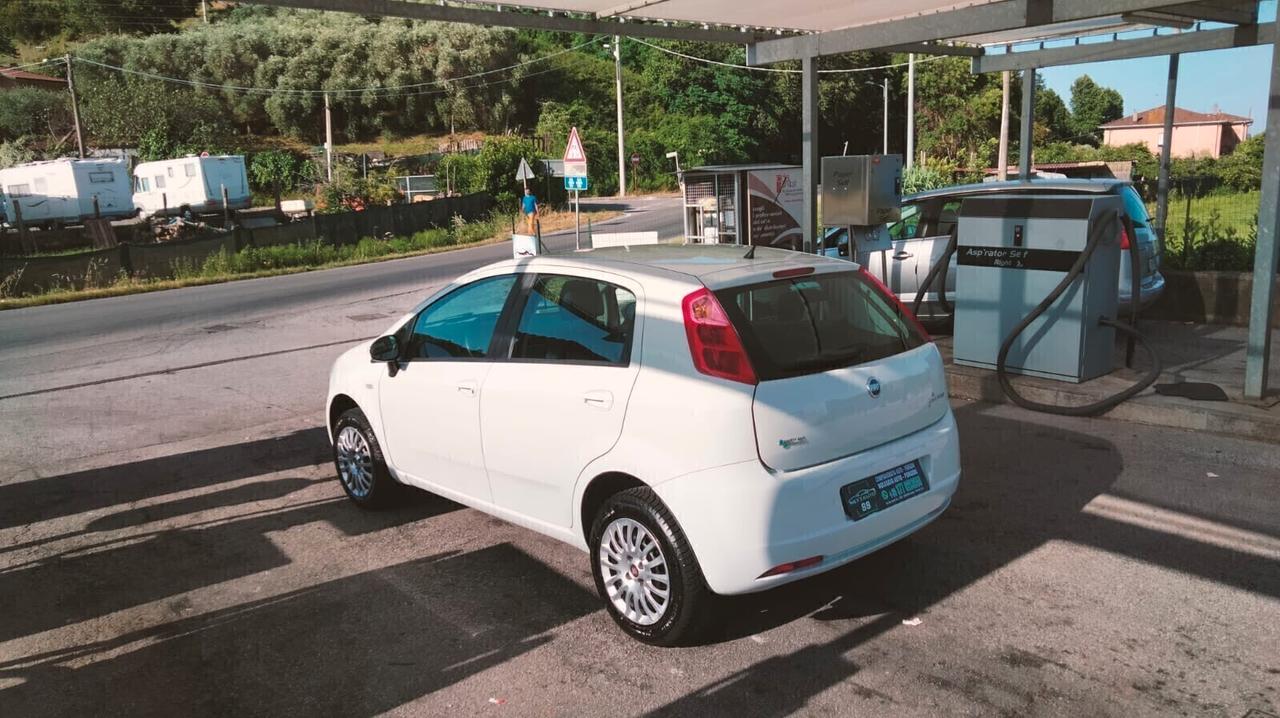 Fiat Grande Punto Grande Punto 1.4 Neopatentati Natural Power 2010