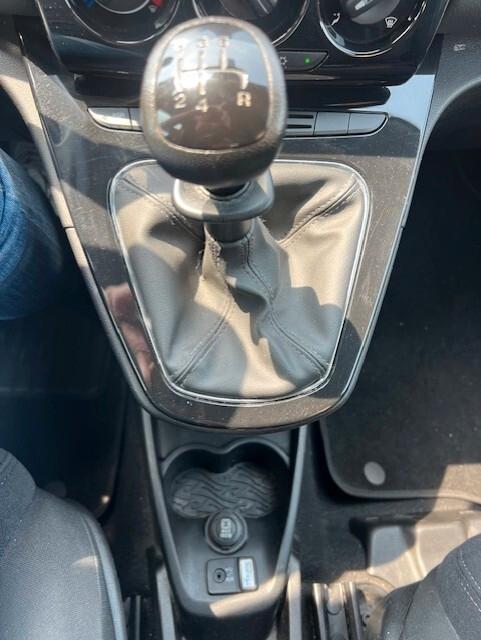 Lancia Ypsilon 1.2 69 CV 5 porte S&S Platinum