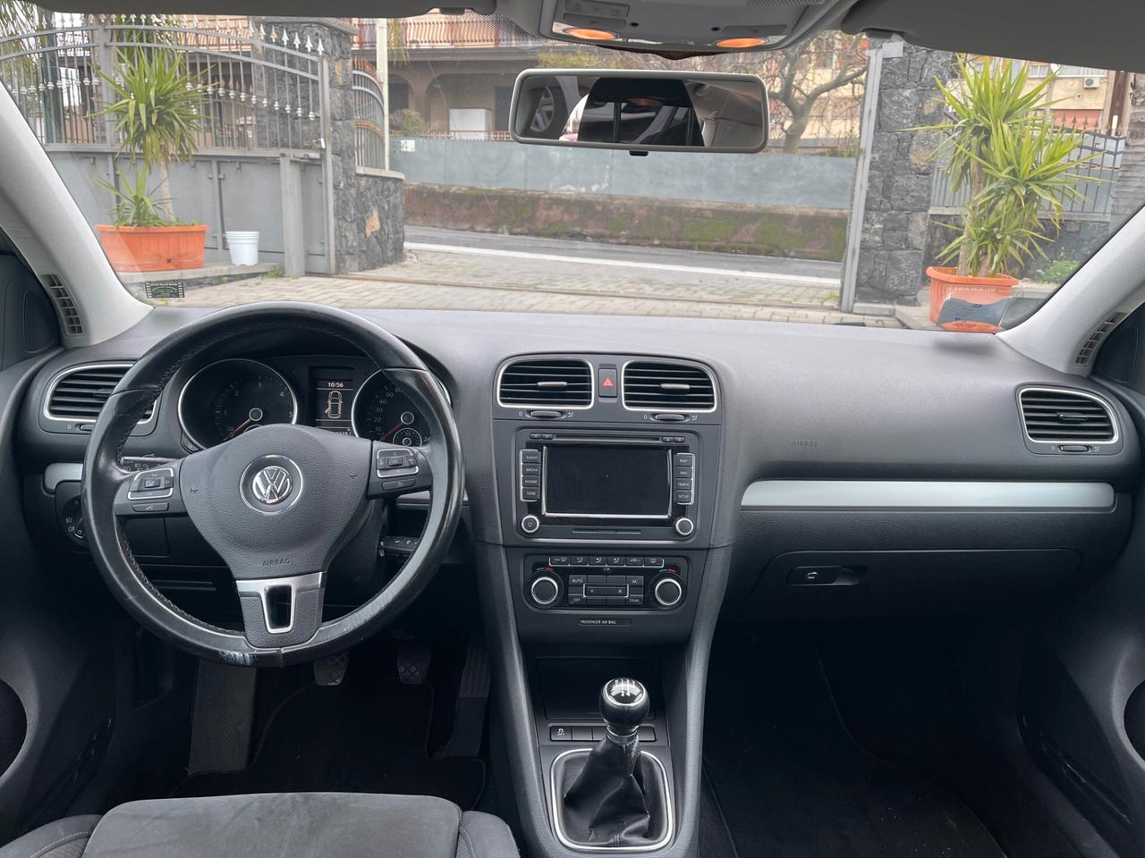 Volkswagen Golf 1.6 TDI 105cv