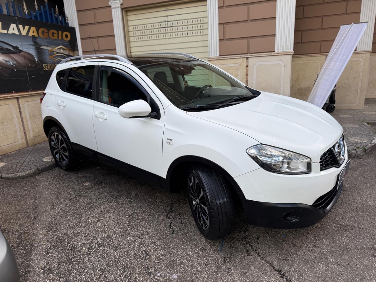 Nissan Qashqai 2.0 dCi DPF Tekna
