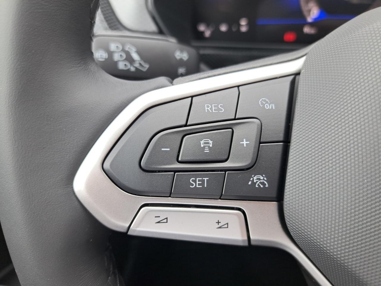 Volkswagen T-Cross 1.0 tsi life 95cv