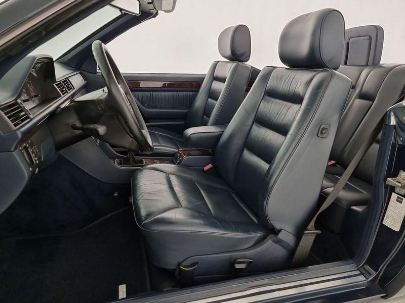 Mercedes-Benz Serie E E 200 cat Cabriolet ASI