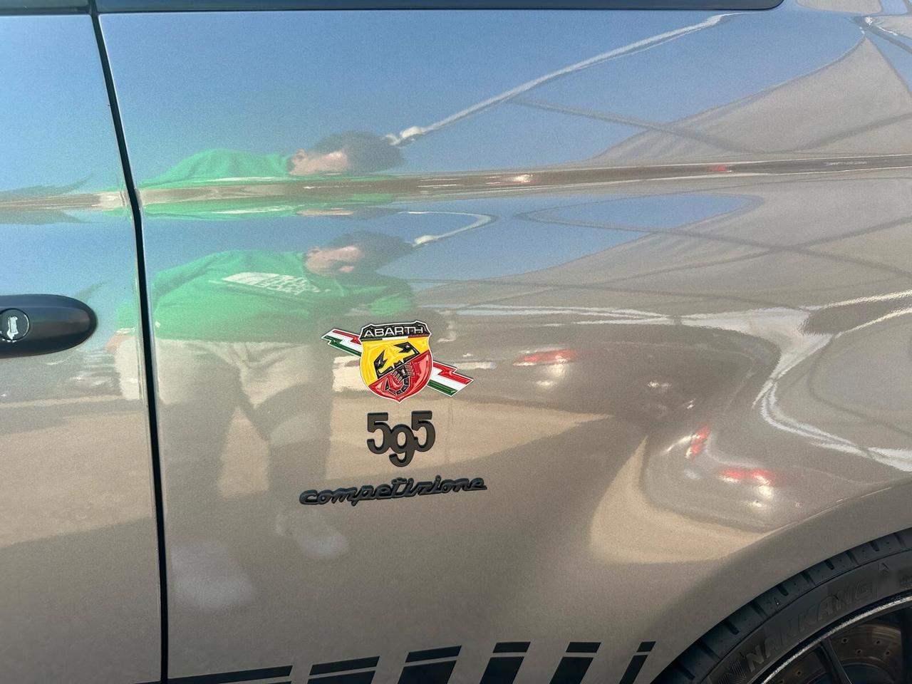 Fiat 500 Abarth 595 Competizione