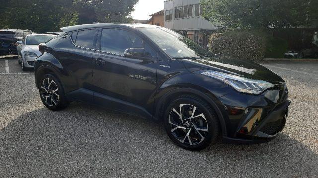 TOYOTA C-HR 1.8 Hybrid E-CVT Trend