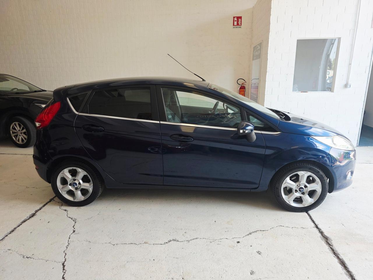 Ford Fiesta 1.4 5 porte Bz.- GPL Titanium