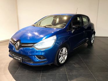 RENAULT Clio IV 2017 - Clio 1.5 dci Moschino Zen 75cv