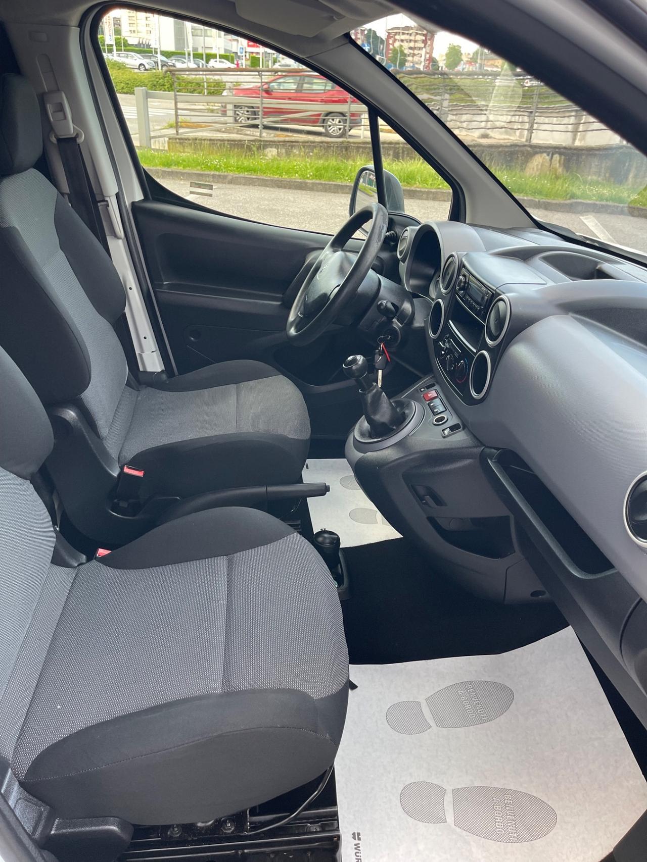 Peugeot Partner Tepee Mix BlueHDi 100 Active