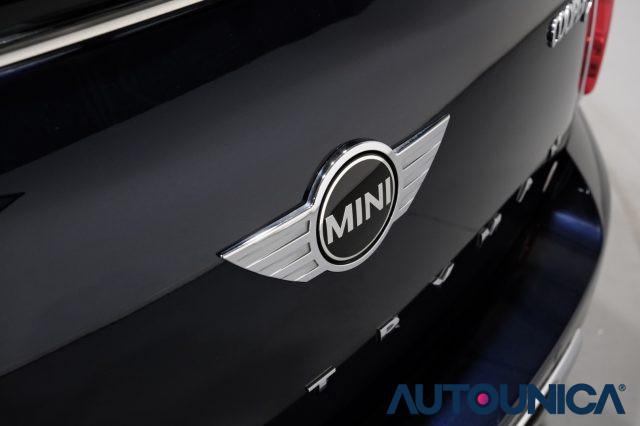 MINI Cooper D COUNTRYMAN AUTOMATICA