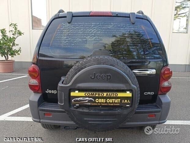 Jeep Cherokee 2.8 automatica