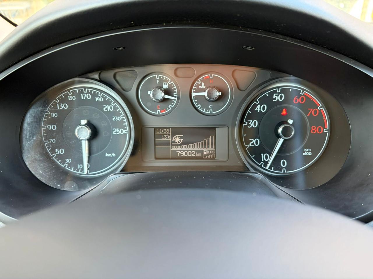 Lancia Delta 1.4 T-Jet 120 CV Silver Ecochic GPL