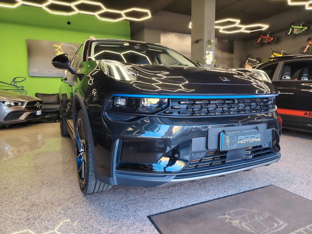 Lynk&co 01 PHEV