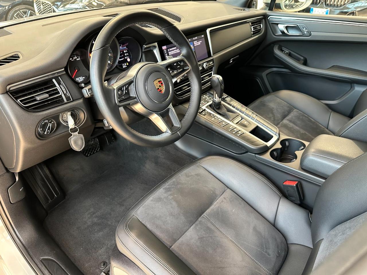 Porsche Macan 2.0 245cv PDK-GESSO-20"-Tetto - Camera - Scarichi