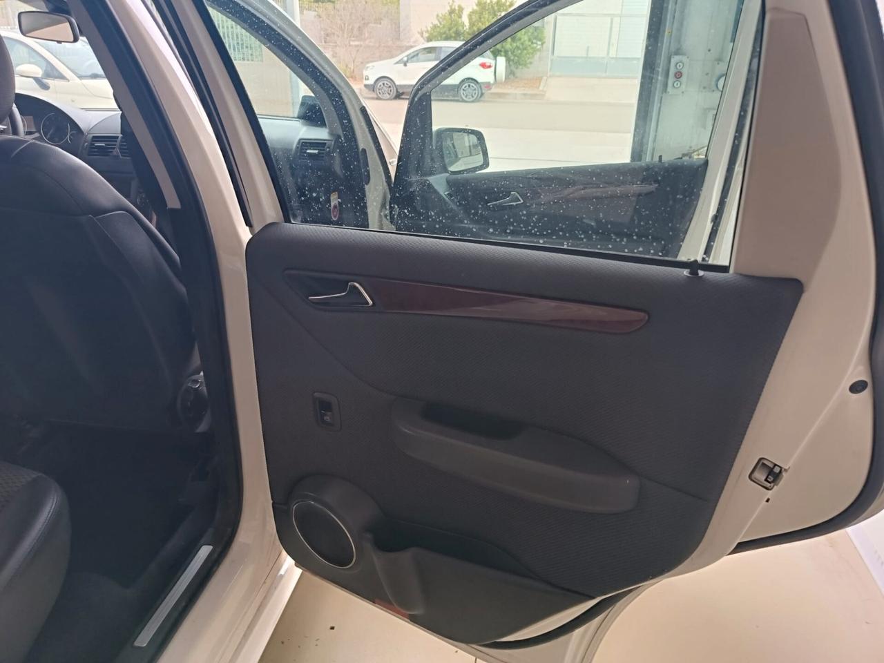 Mercedes-benz A 160 BlueEFFICIENCY Special Edition