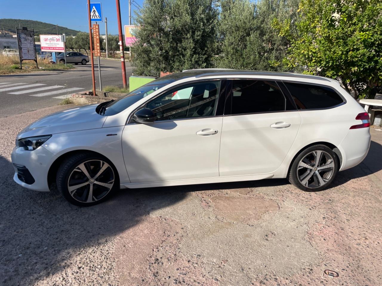 Peugeot 308 BlueHDi 150 S&S EAT6 SW GT Line