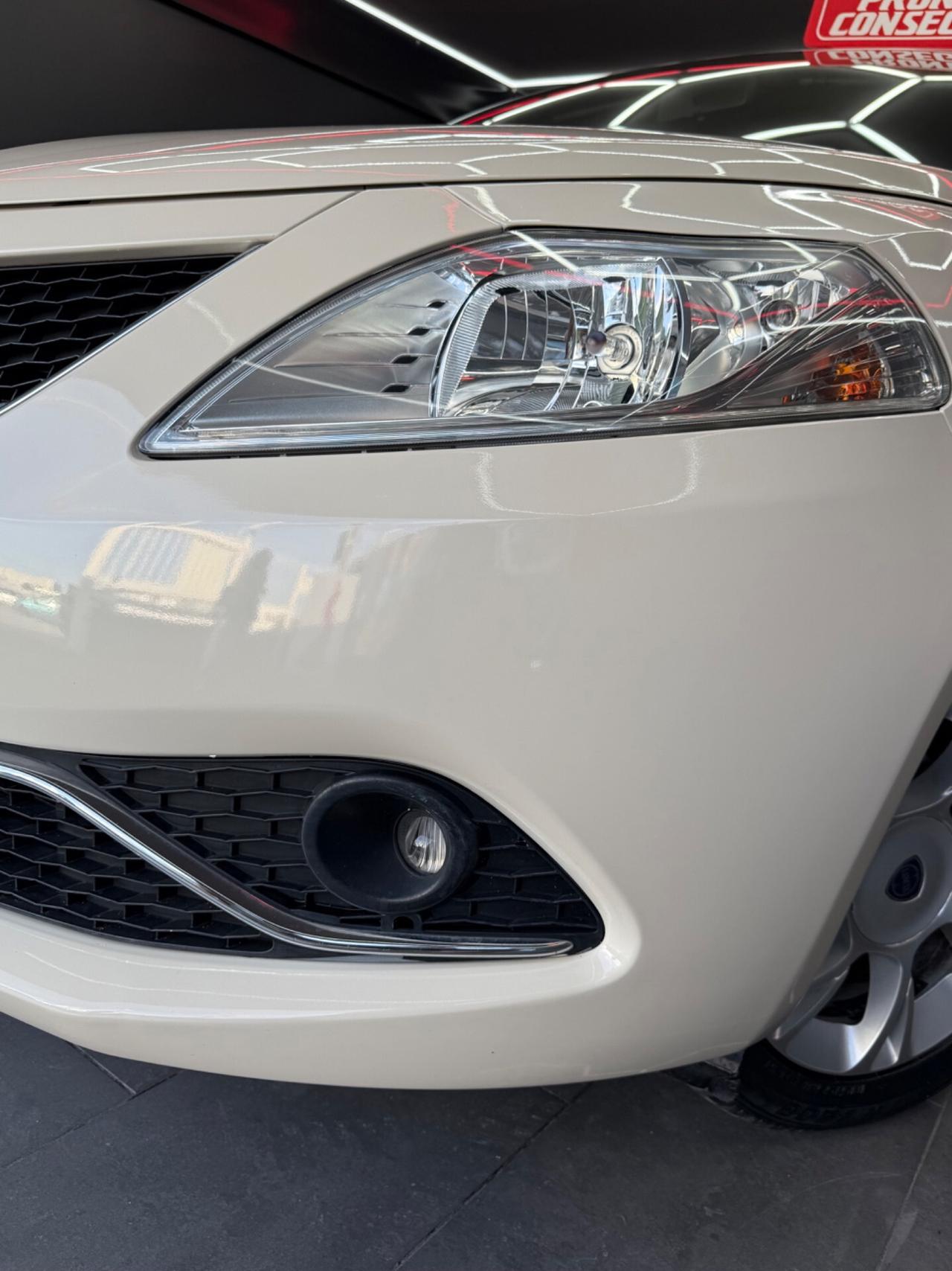 Lancia Ypsilon 1.3 Multijet 95 CV Platinum 2016