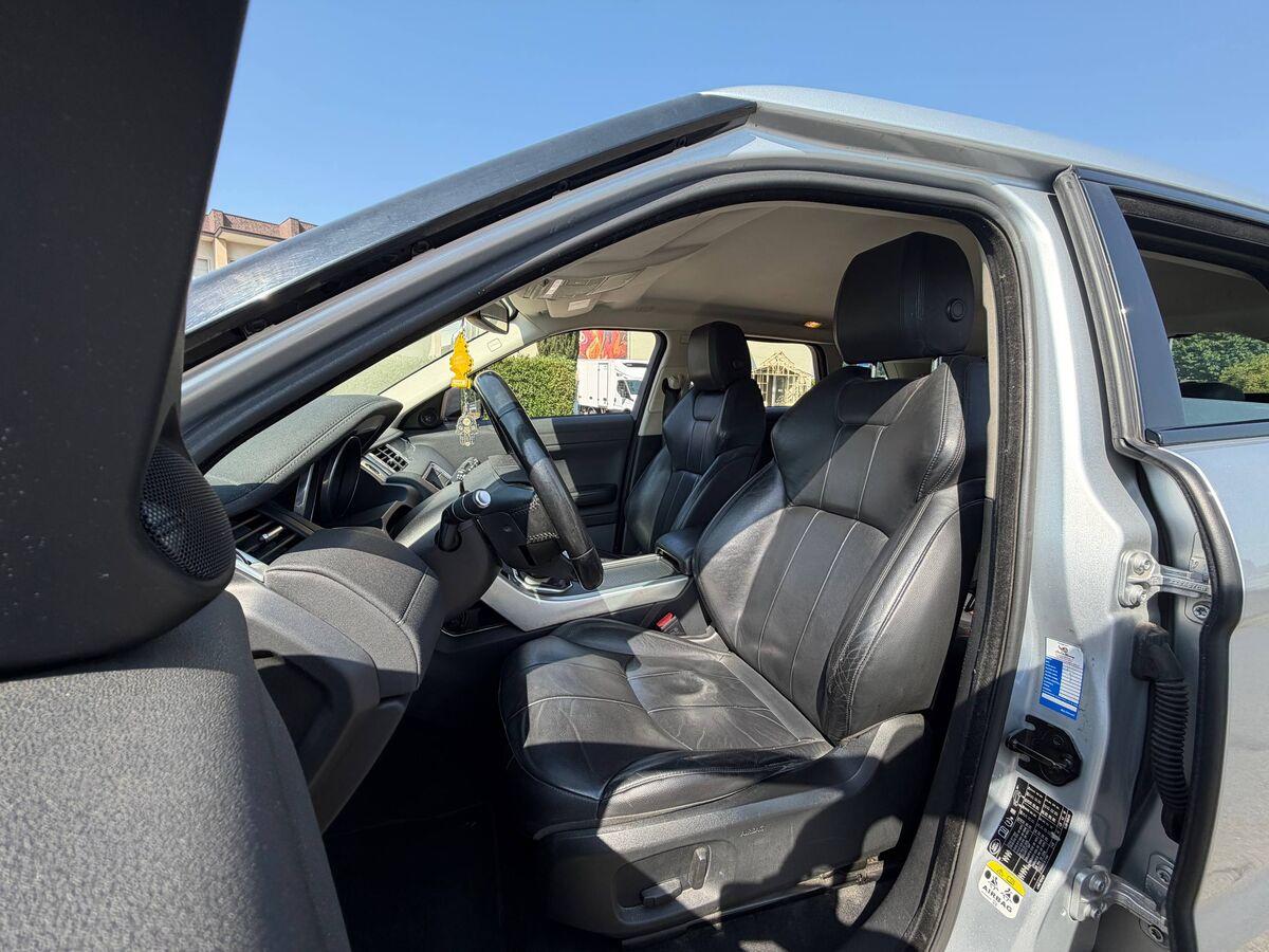 Land Rover Range Rover Evoque 2.0 td4 SE Dynamic 150cv 5p