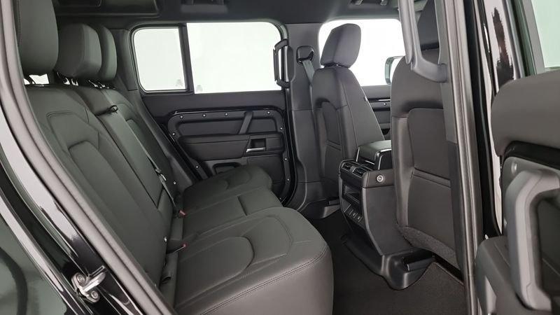 Land Rover Defender 110 3.0D I6 200 CV AWD Auto S
