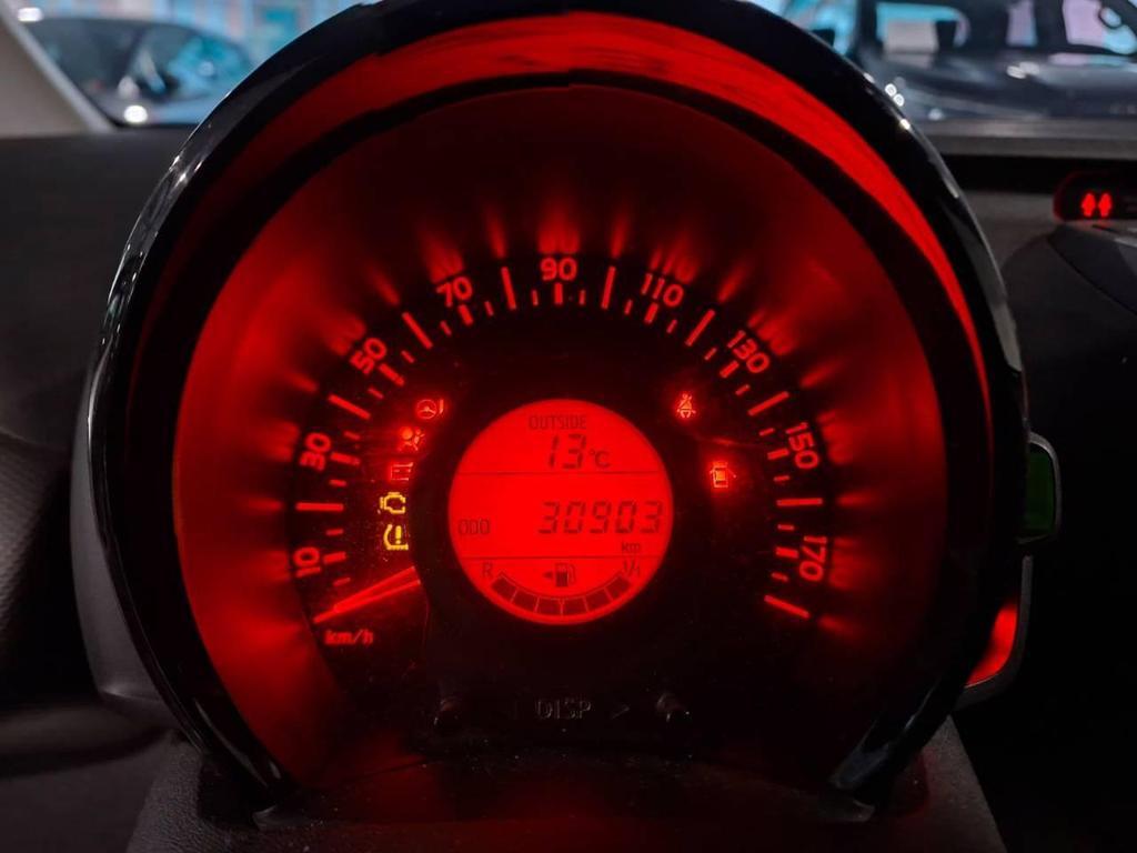 Toyota Aygo 5 Porte 1.0 VVT-i x-business