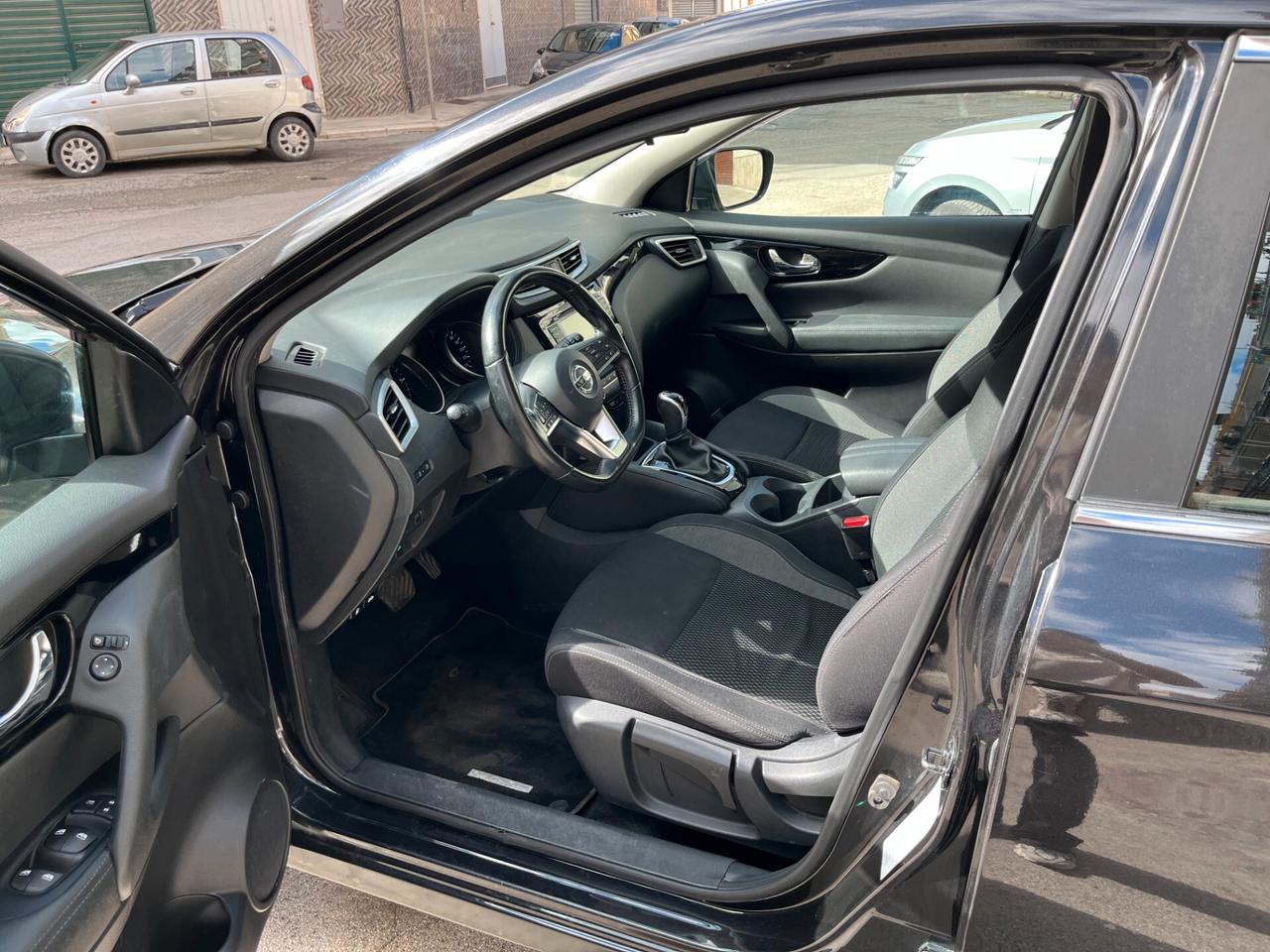 Nissan Qashqai 1.5 dCi 115 CV DCT Business