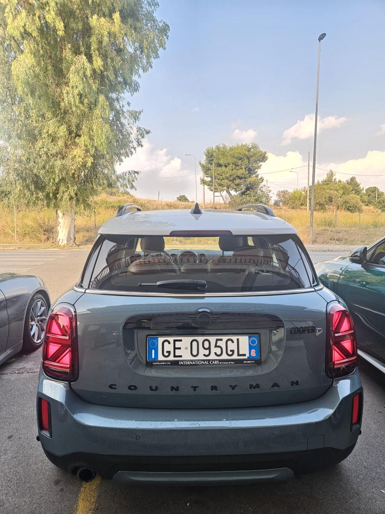 Mini Coutryman Cooper D 2.0 110KW IVA ESPOSTA