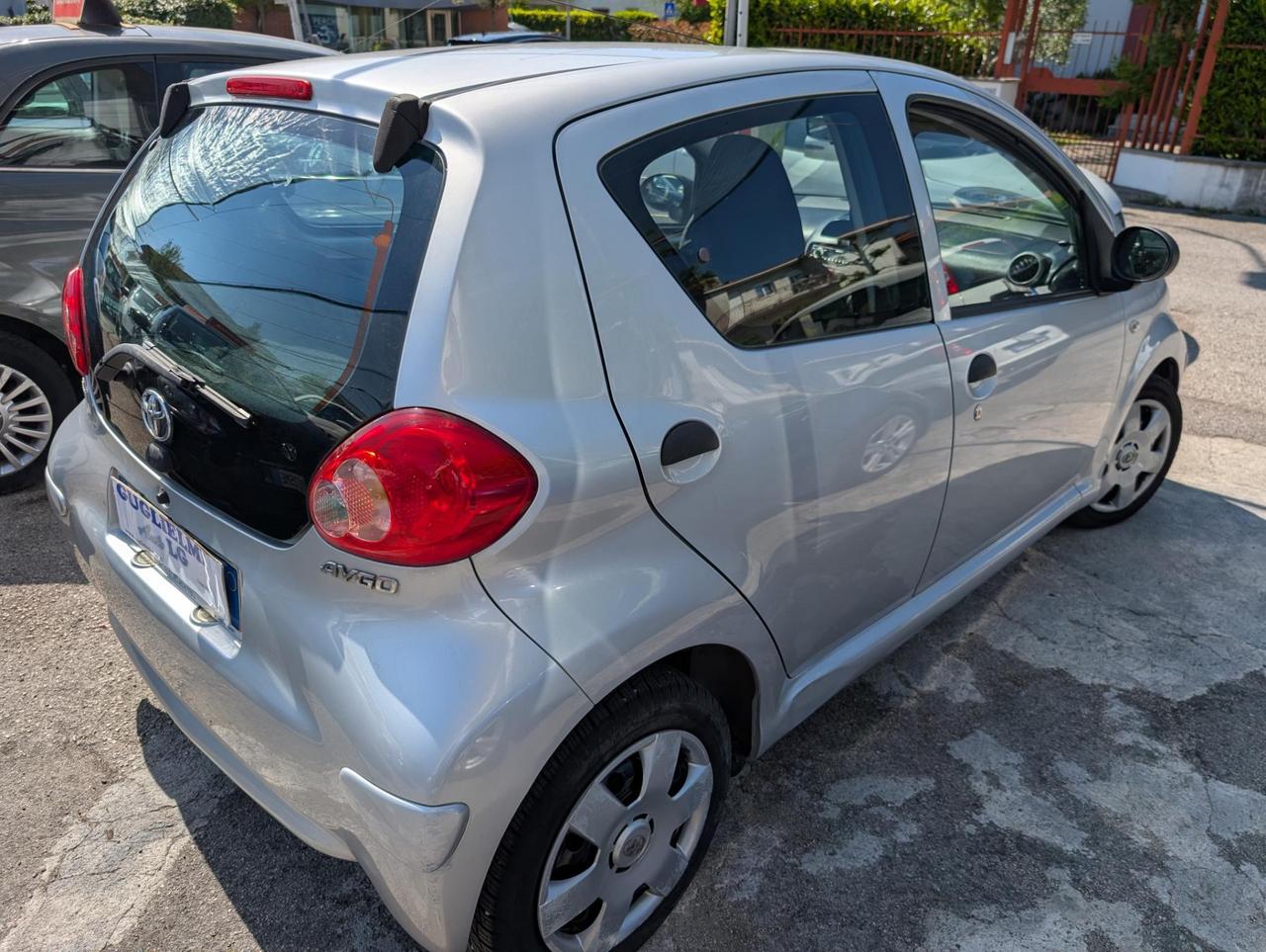 Toyota Aygo 5 Porte Aygo 5p 1.0 Now