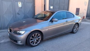 Bmw 320d Coupé Futura *AUTOM-PELLE-XENON*